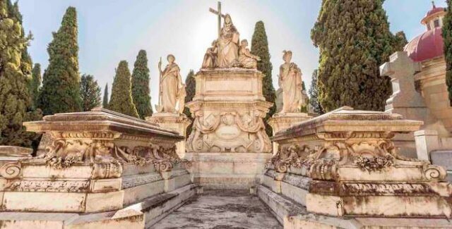 El 13 y 14 de mayo se podrán realizar visitas guiadas al Cementerio de San Isidro