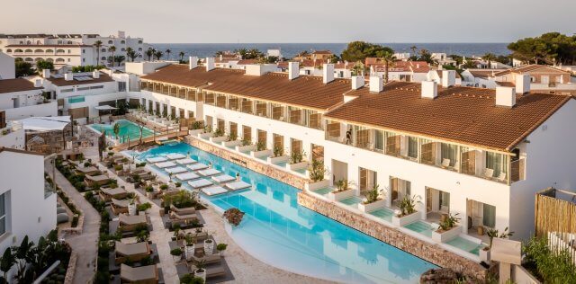 Lujo, gastronomía y sostenibilidad para tus vacaciones en Menorca
