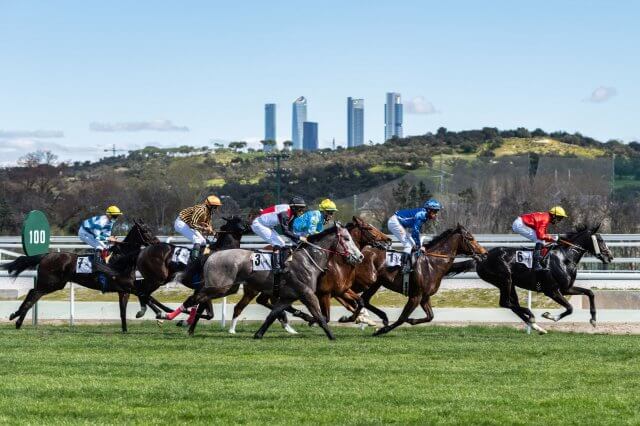 Comienza la temporada de otoño en el Hipódromo de La Zarzuela